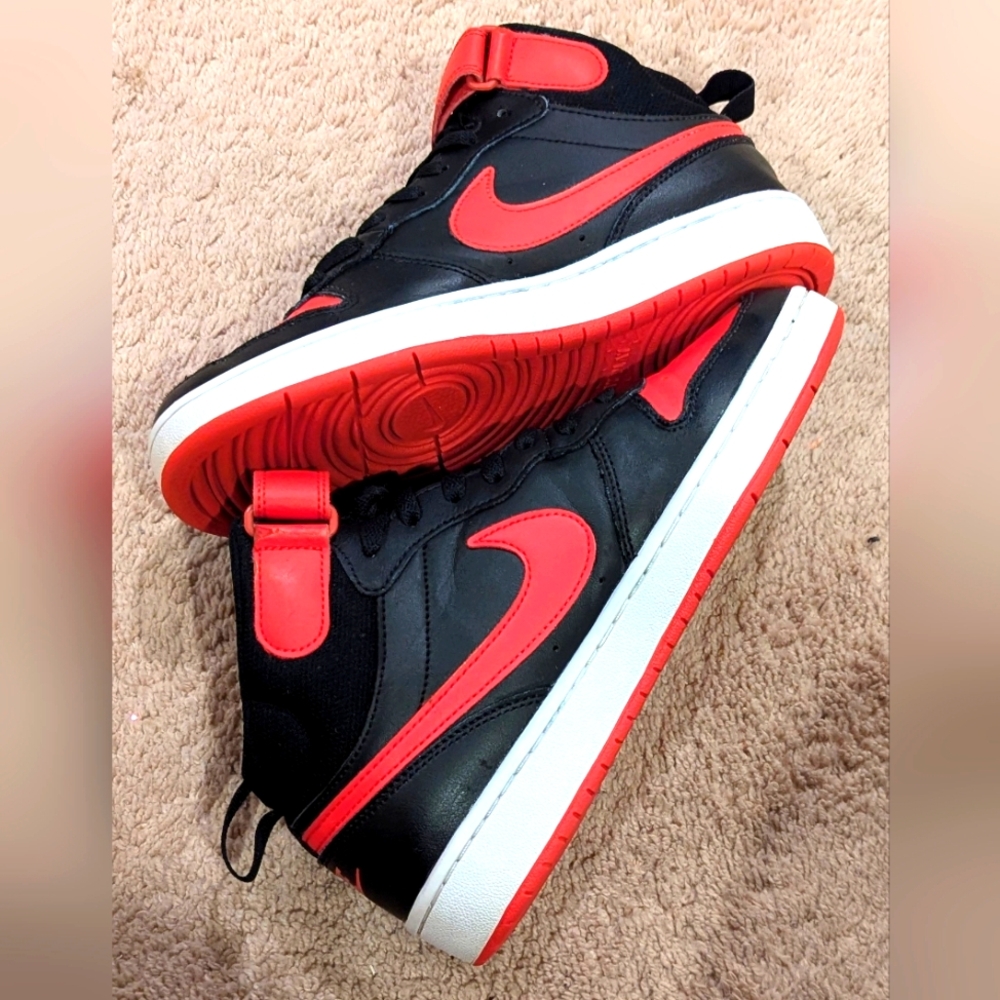 Nike "Court Burrough" Mids